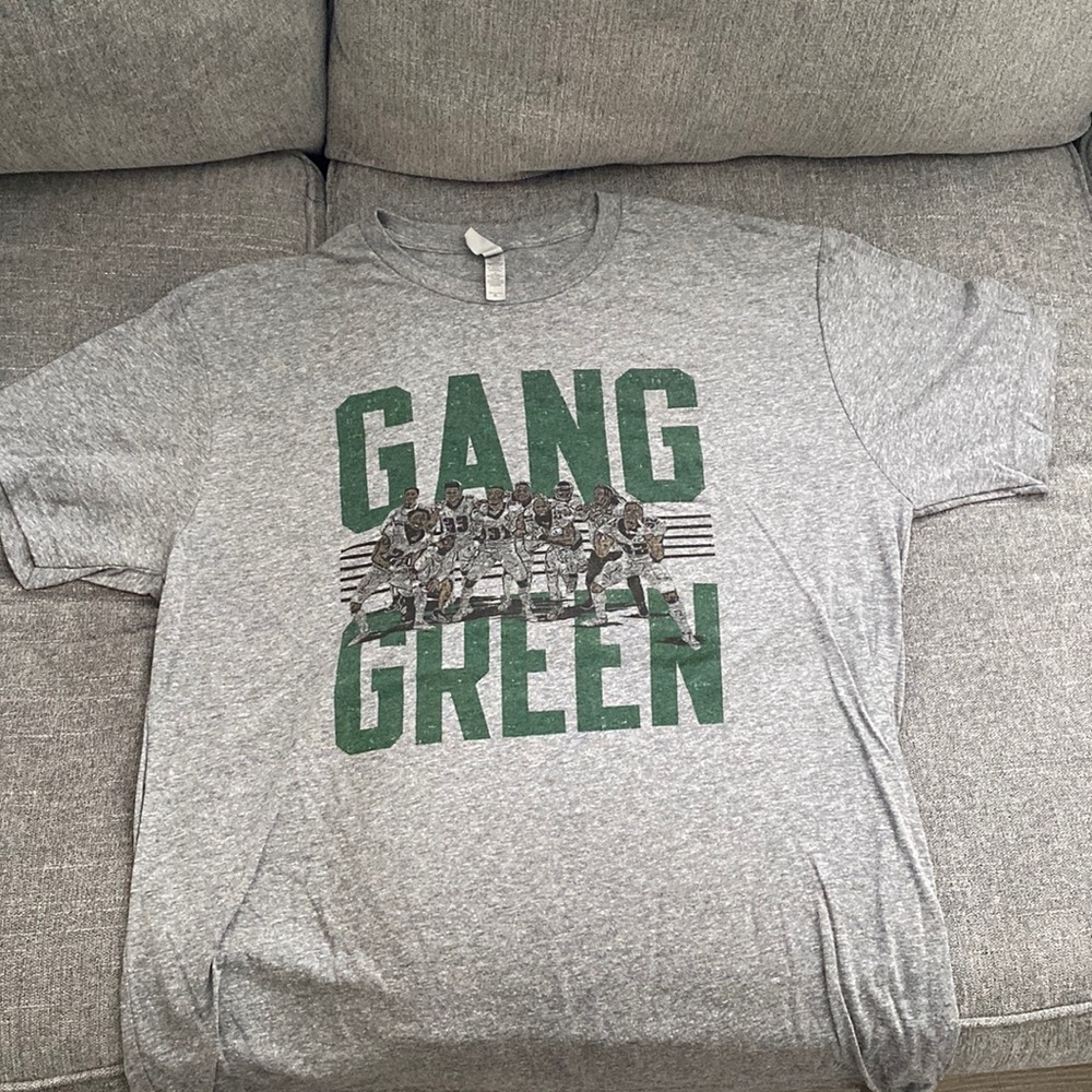 Mens t shirt XL eagles gang green perfect condition